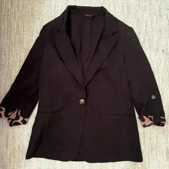 SHEIN MEDIUM BLACK BLAZER WITH LEOPARD CHEETAH PRINT ON CUFFS - Picture 1 of 6